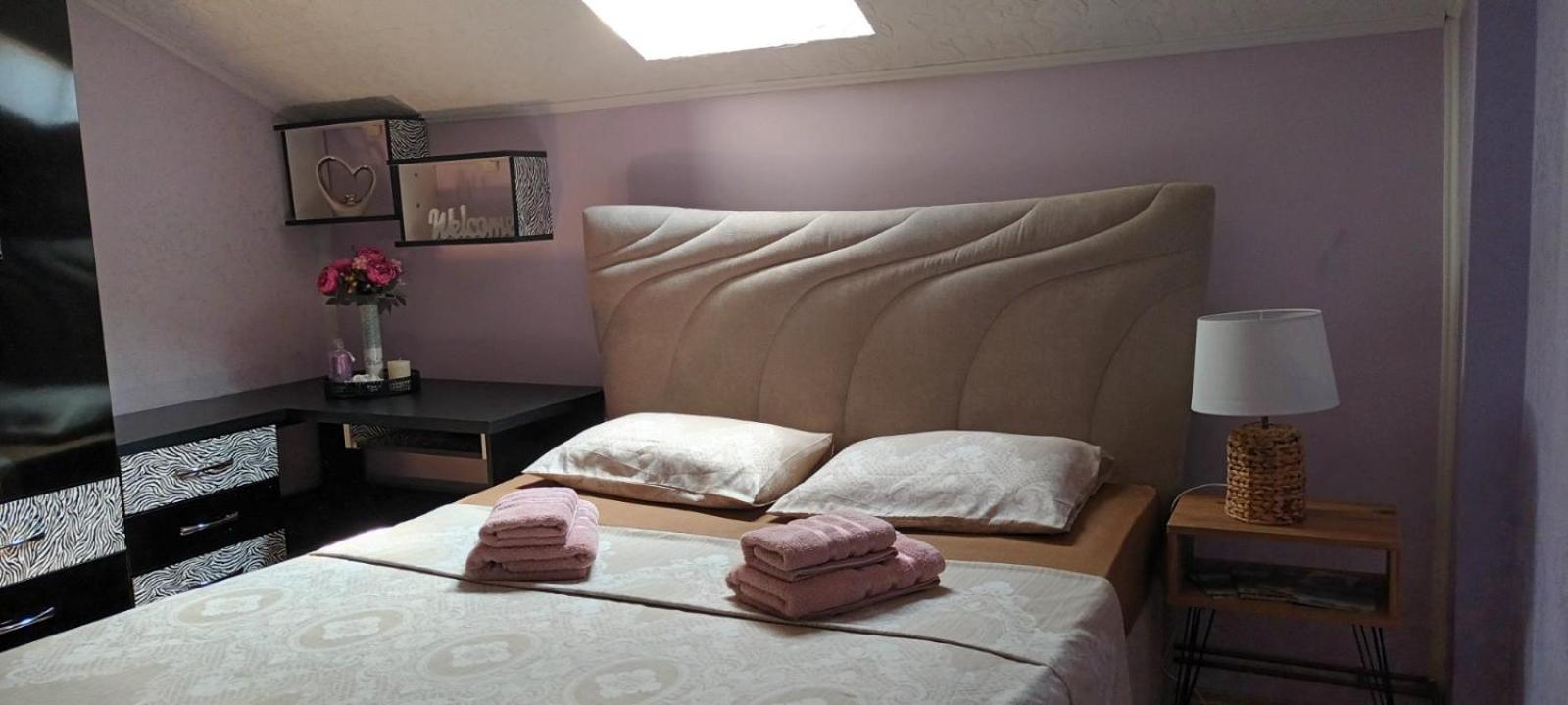 Appartamento Apartman Gaga Pirot Esterno foto